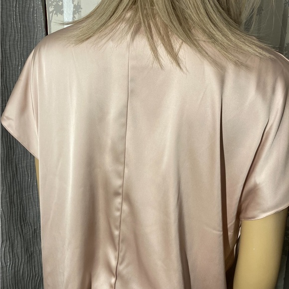 Blush Colour Satin Low Cut Blouse size small - Picture 7 of 7